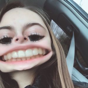 Meet your Posher, Ashleigh